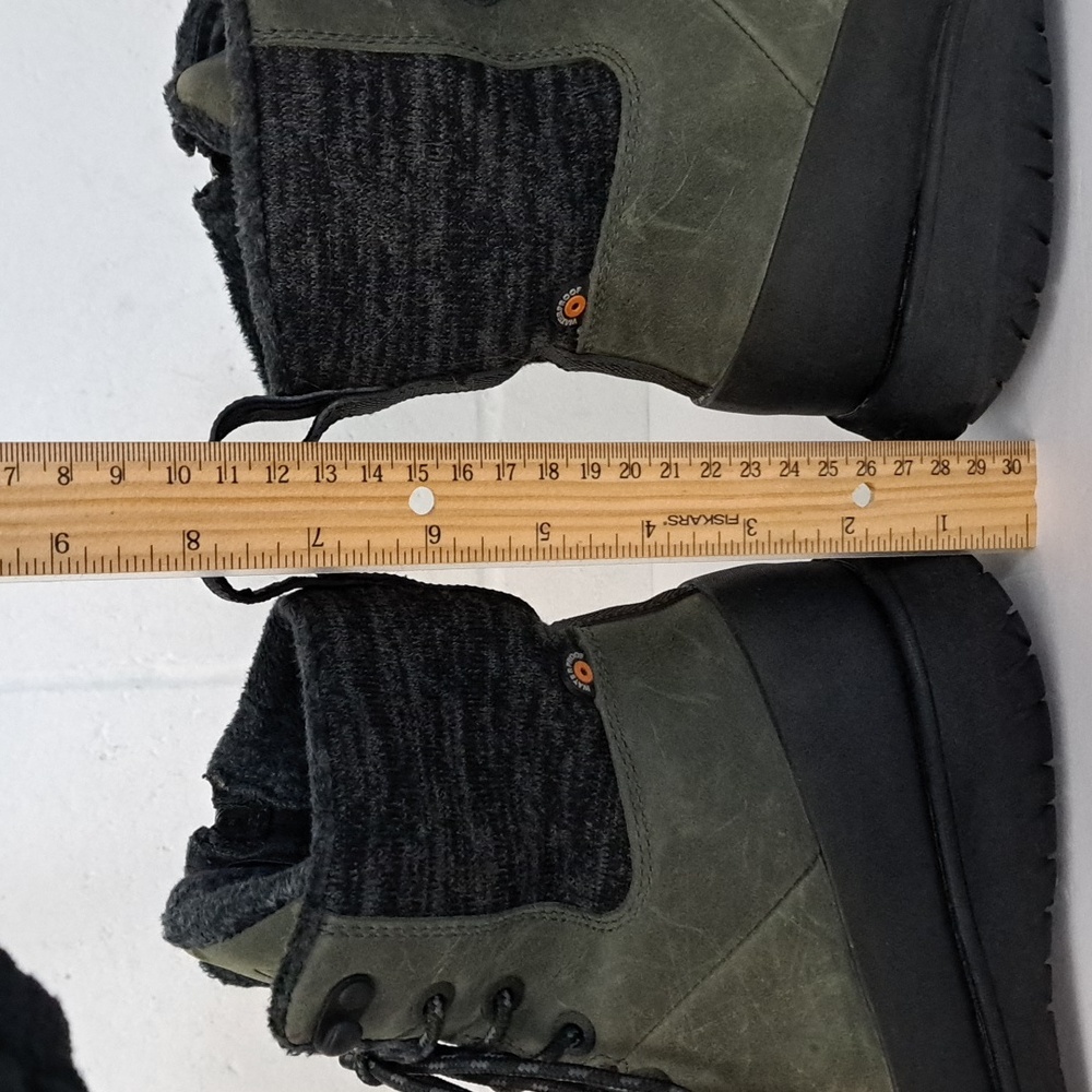 Bogs Olive Green and Black Winter Lace-Up Boots - Picture 10 of 16